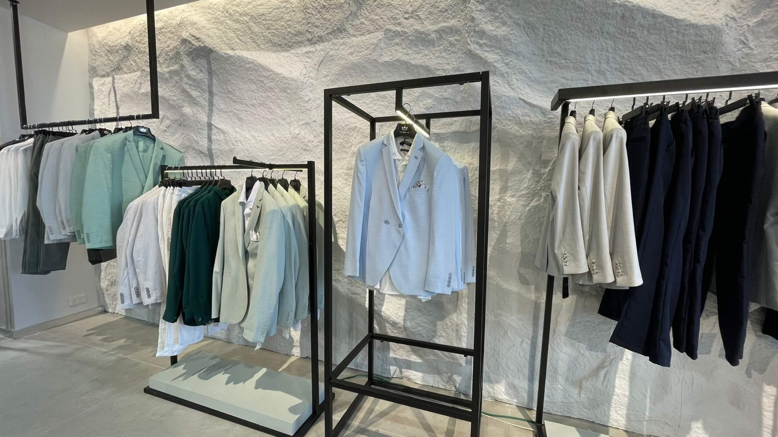 חליפות חתן מחירים 2025 איך לבחור חליפות חתן בתקציב