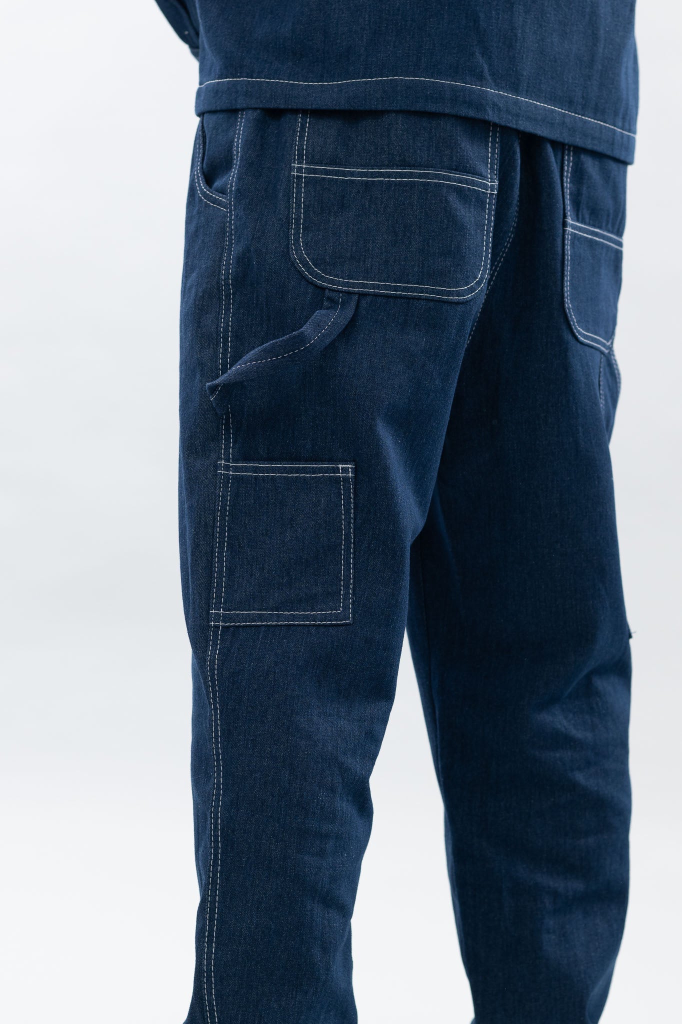 סוגי ג'ינסים וגזרות לגברים - המדריך המלא