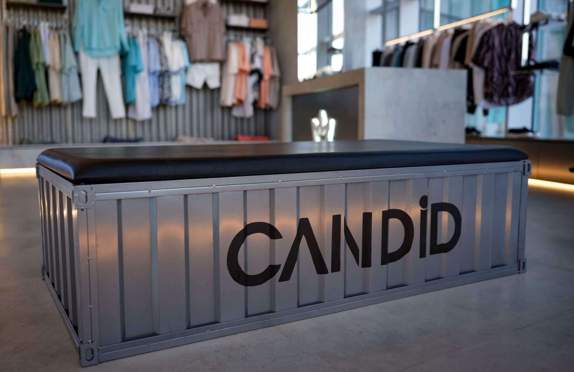 בגדי גברים לאירועים