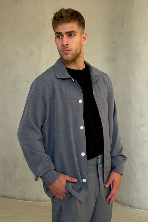 עליונית אפורה – Slate Overcoat