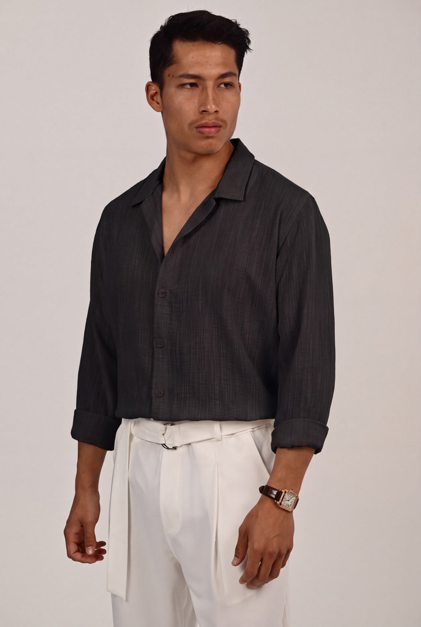 מכופתרת ארוכה – Sunveil Linen (שחור) 4